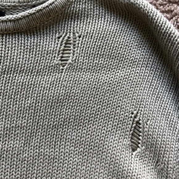 PAC Sun Sweater - Picture 2 of 3